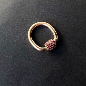 Marla AARON Ruby stoned trundle lock